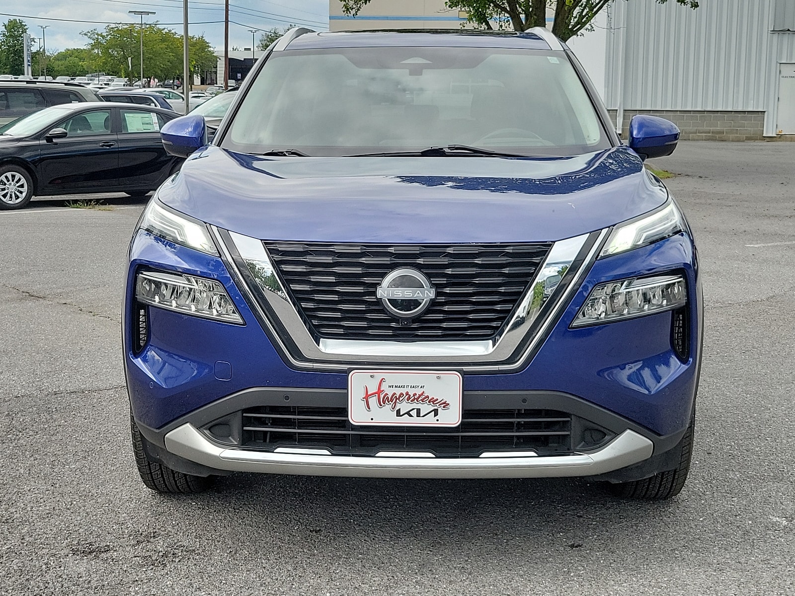 Used 2023 Nissan Rogue Platinum with VIN JN8BT3DD5PW300272 for sale in Hagerstown, MD