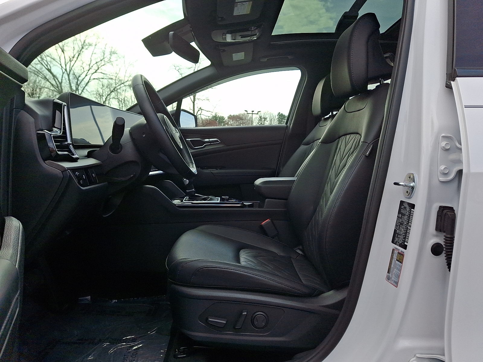 2024 Kia Sportage X-Line - Photo 13