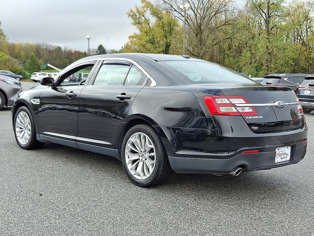 Used 2018 Ford Taurus Limited Sedan