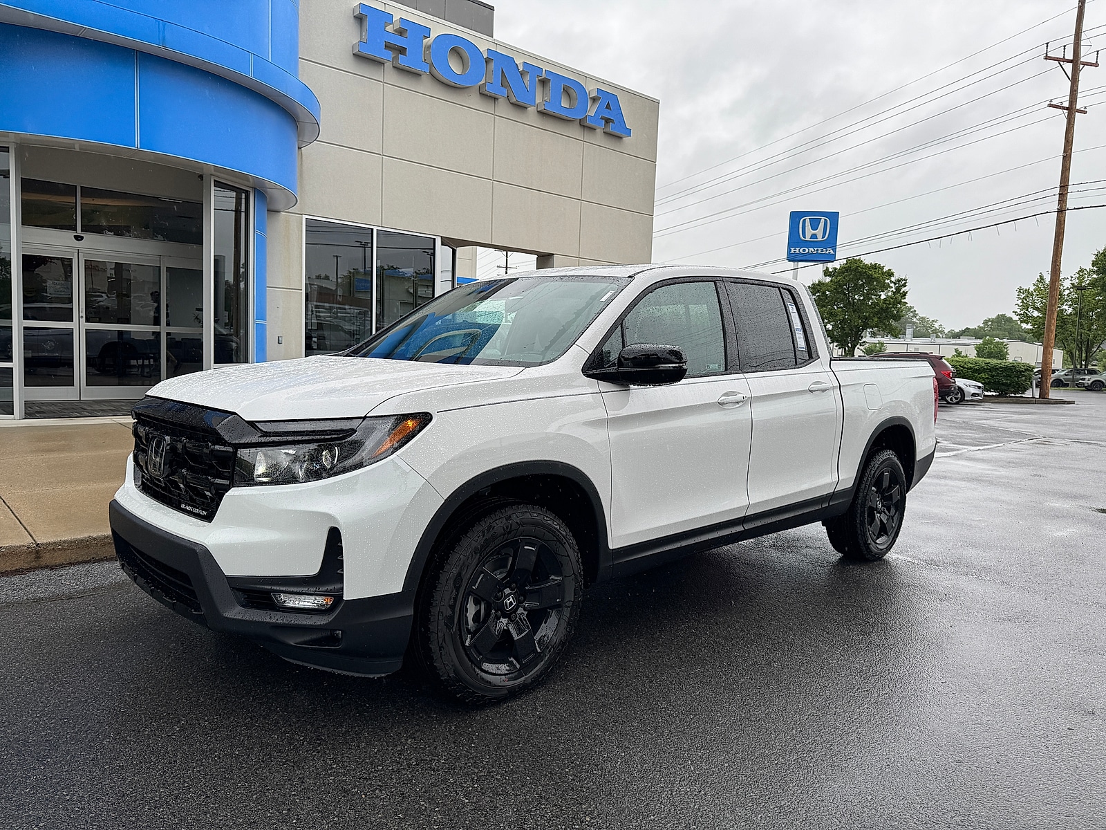 2026 Honda Ridgeline Black Edition's photo
