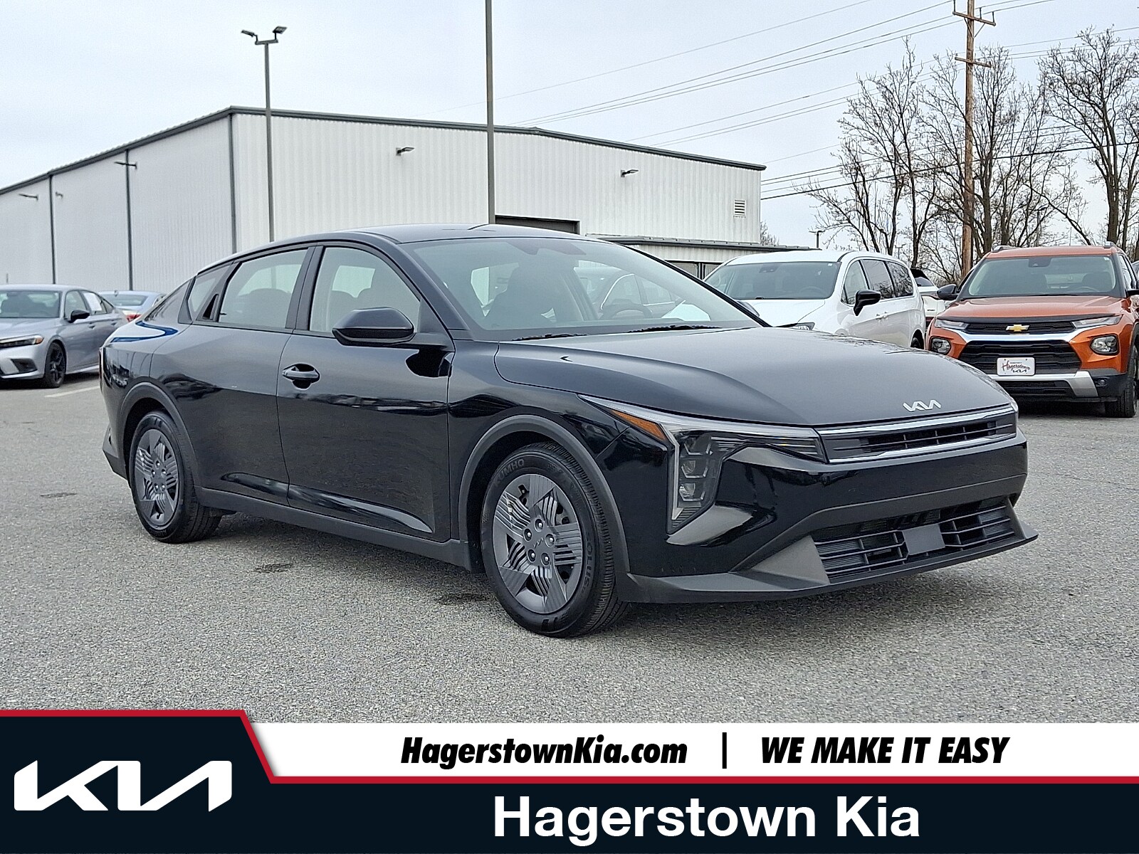 2025 Kia K4 LX's photo