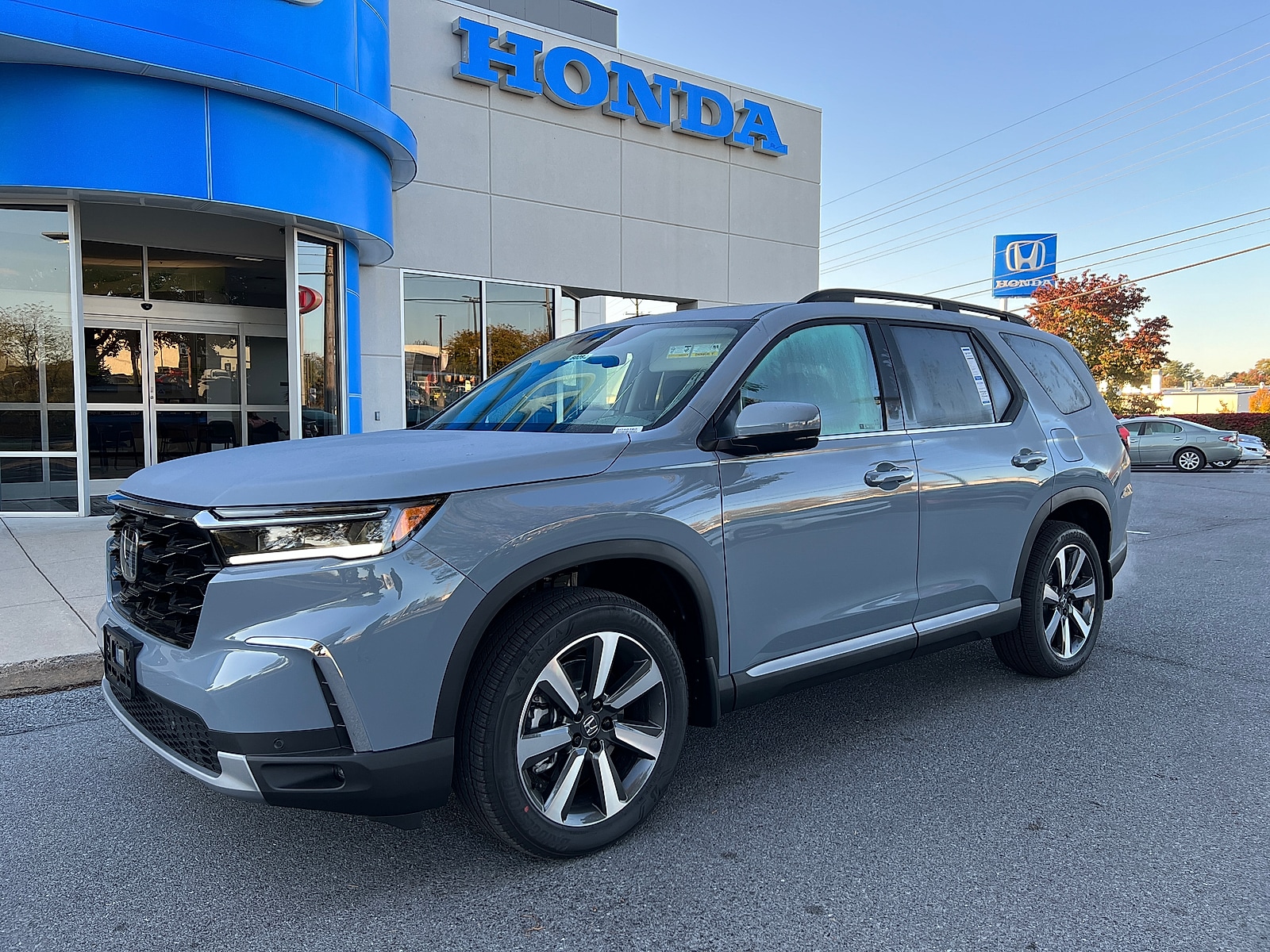 2025 Honda Pilot Touring's photo