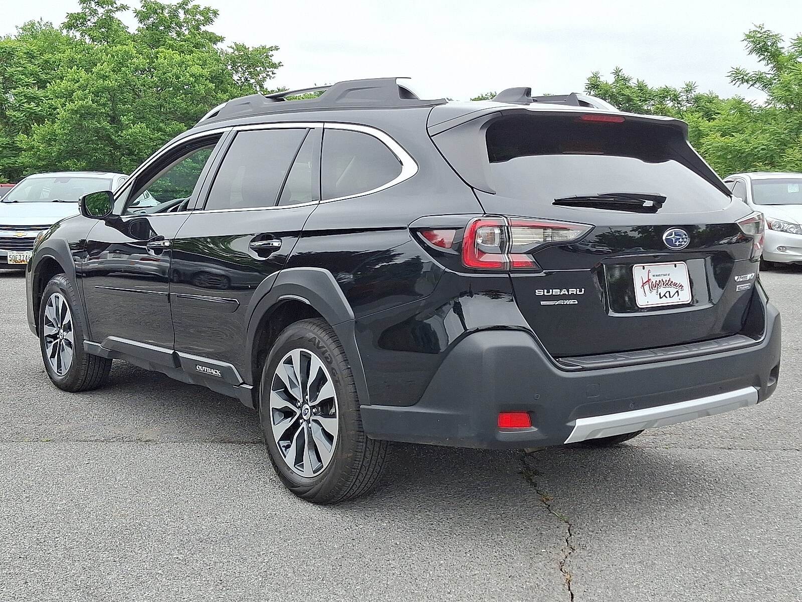 2024 Subaru Outback Touring photo 4