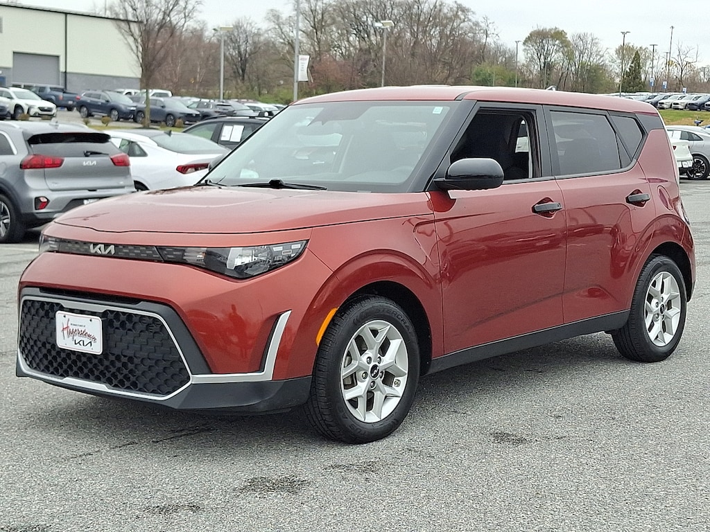 Certified 2023 Kia Soul S Hatchback