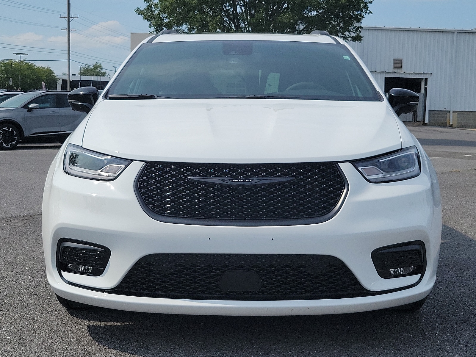 Used 2023 Chrysler Pacifica Hybrid Limited with VIN 2C4RC1S76PR501778 for sale in Hagerstown, MD