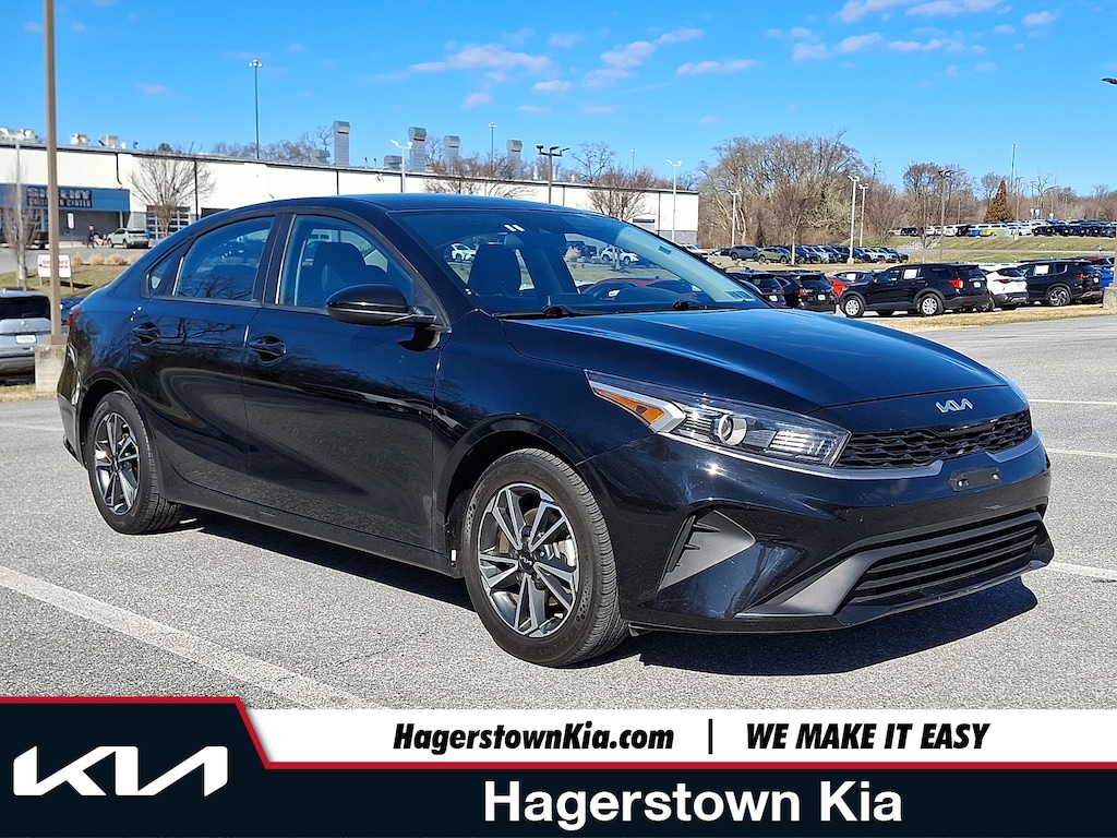 Certified 2023 Kia Forte LXS Sedan