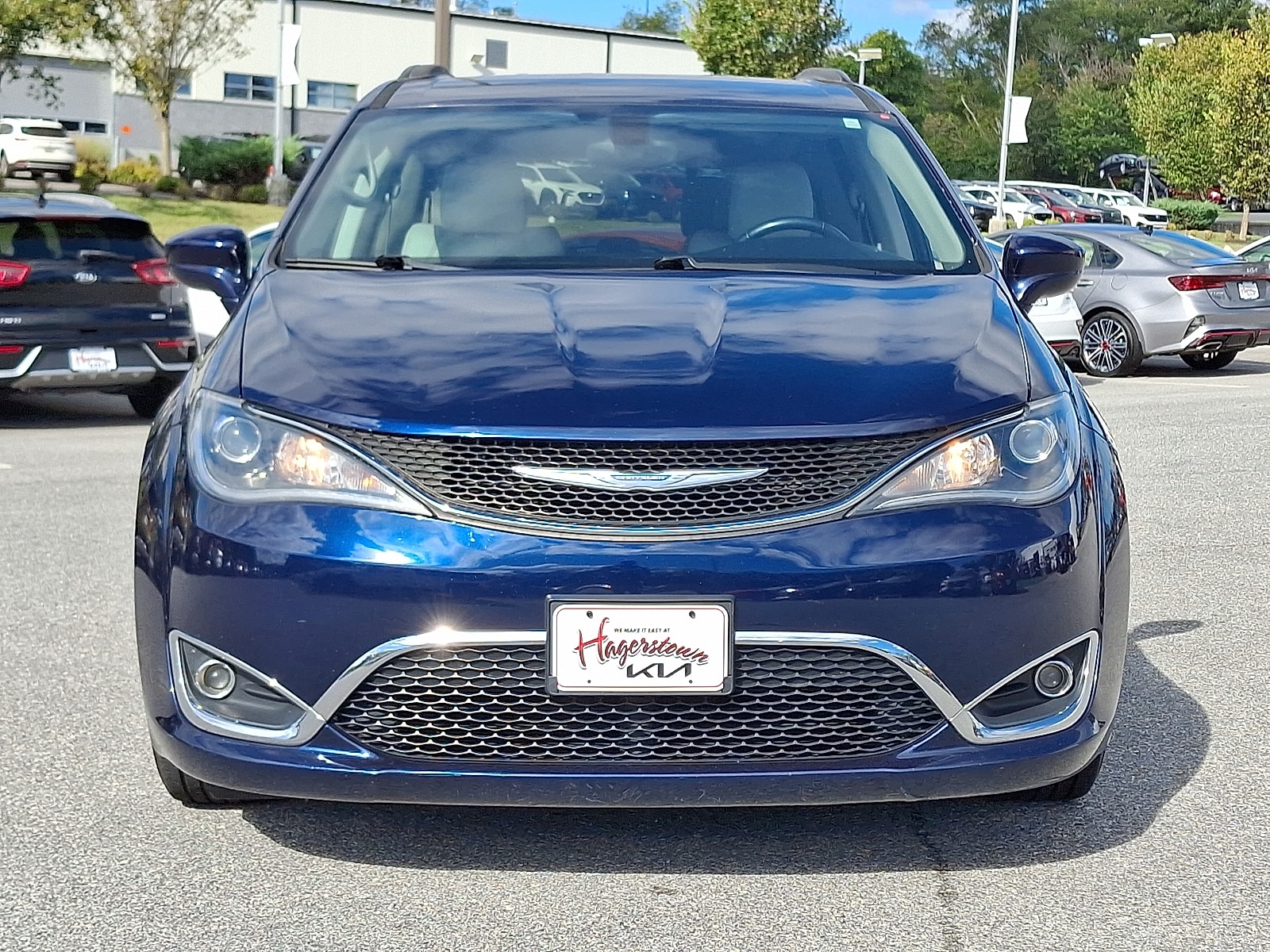 Used 2017 Chrysler Pacifica Touring-L with VIN 2C4RC1BG7HR565717 for sale in Hagerstown, MD