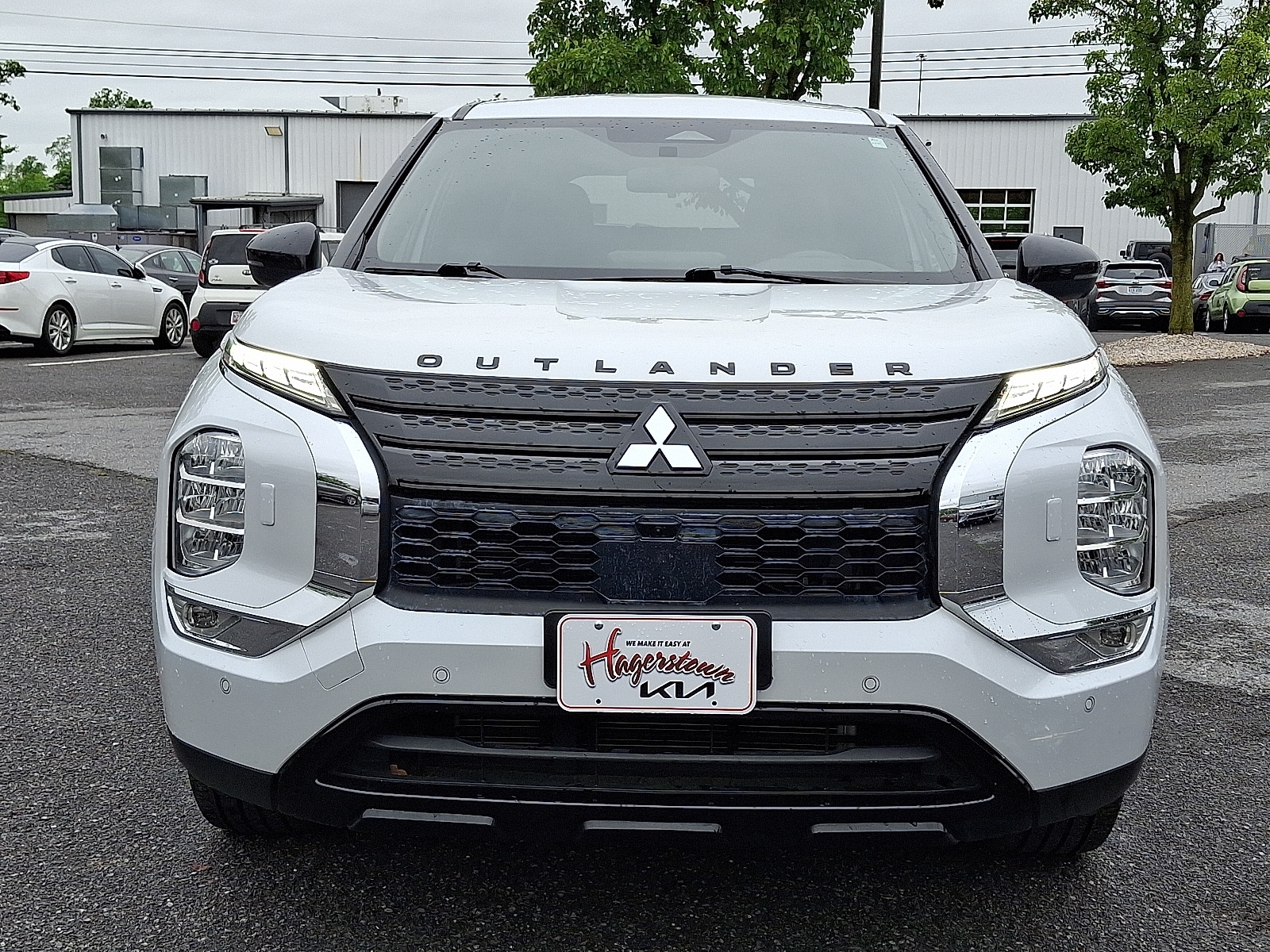 Used 2023 Mitsubishi Outlander SE Black Edition with VIN JA4J4UA88PZ034871 for sale in Hagerstown, MD