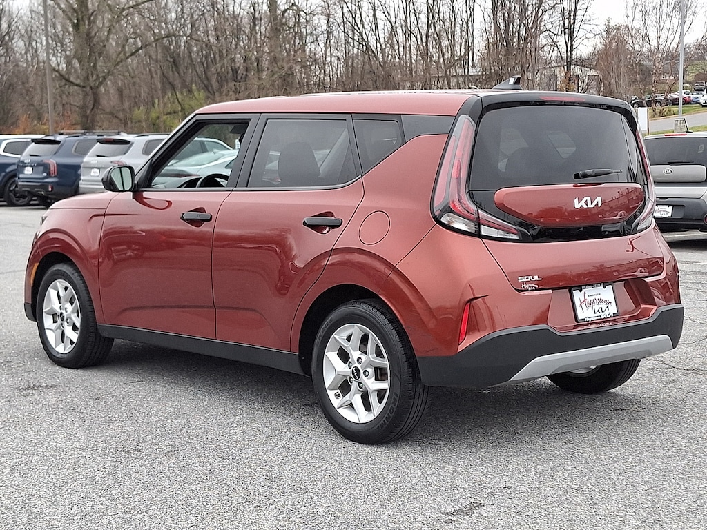 Certified 2023 Kia Soul S Hatchback