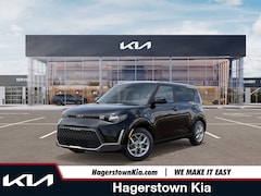 2025 Kia Soul LX Hatchback