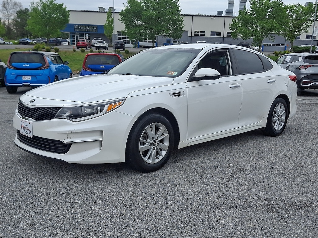 Used 2016 Kia Optima LX Sedan