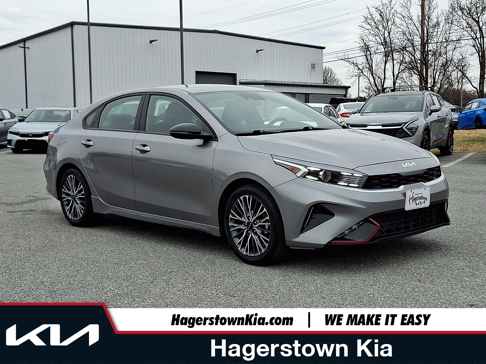 2023 Kia Forte GT-Line's photo