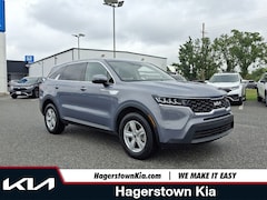 2023 Kia Sorento LX SUV