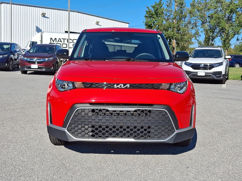 Certified 2025 Kia Soul LX Hatchback