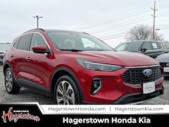 2023 Ford Escape Platinum SUV