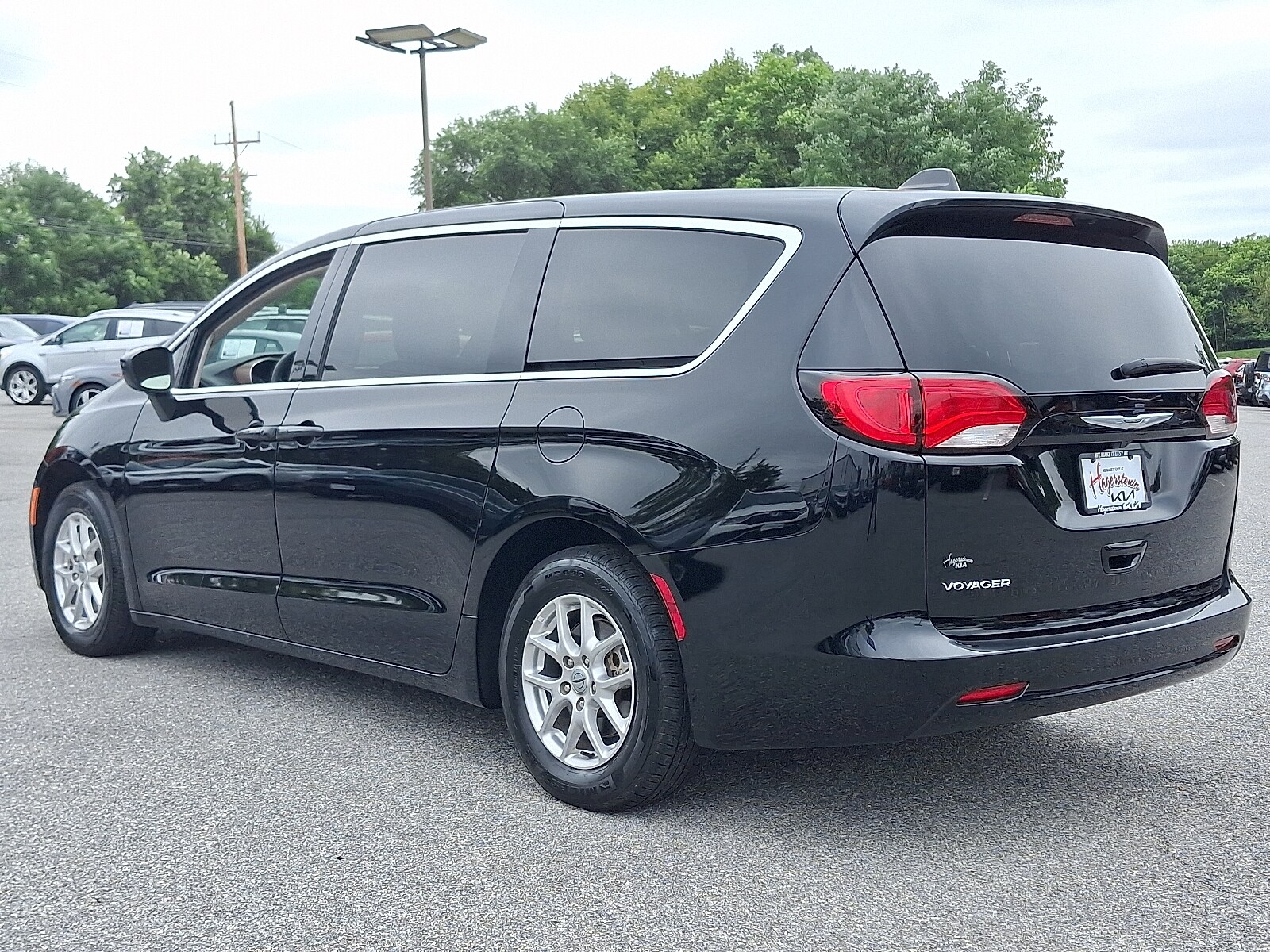 2024 Chrysler Voyager LX photo 2