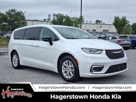 2024 Chrysler Pacifica Touring L Minivan/Van