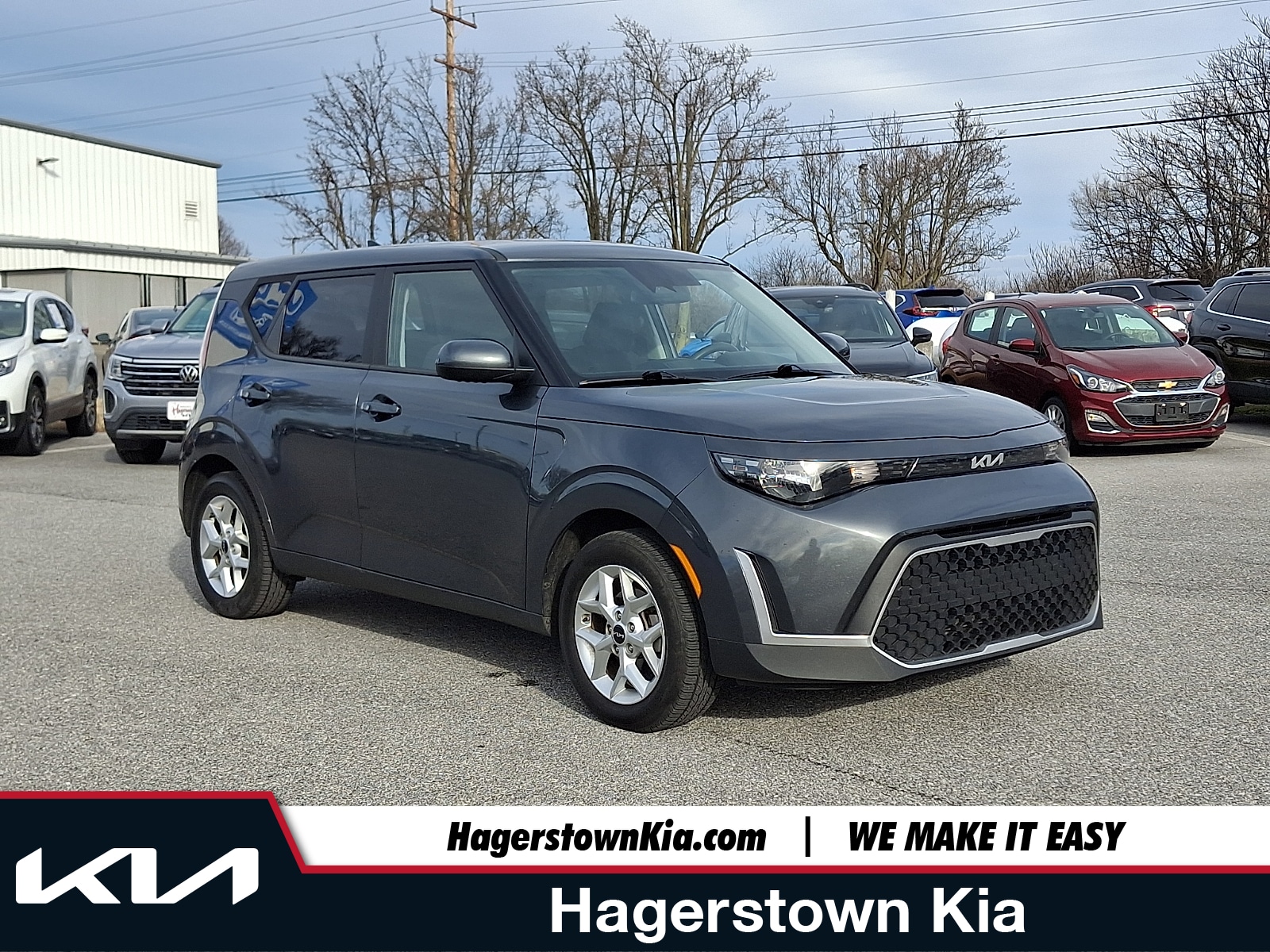 2024 Kia Soul LX's photo