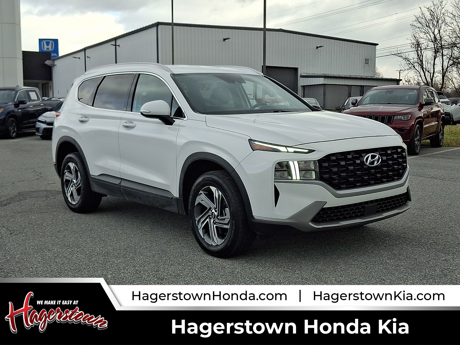 2023 Hyundai Santa Fe SEL's photo