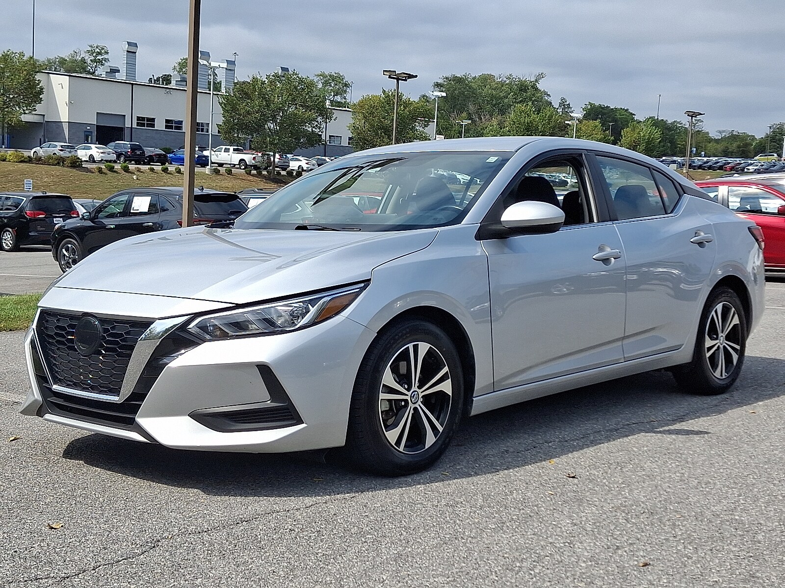 2023 Nissan Sentra SV photo 3