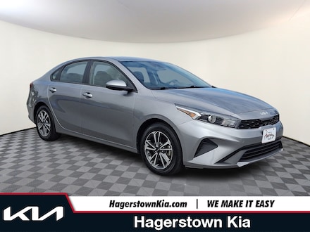 2024 Kia Forte LXS Sedan