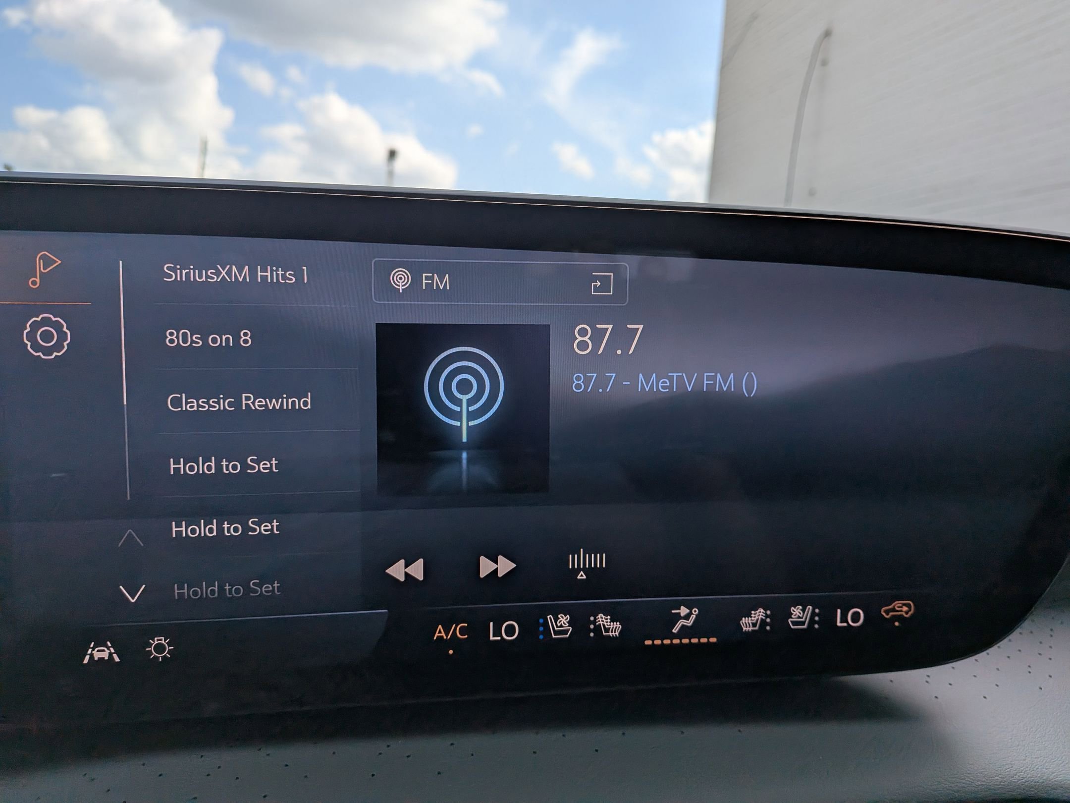 2026 Buick Enclave Avenir - Photo 18