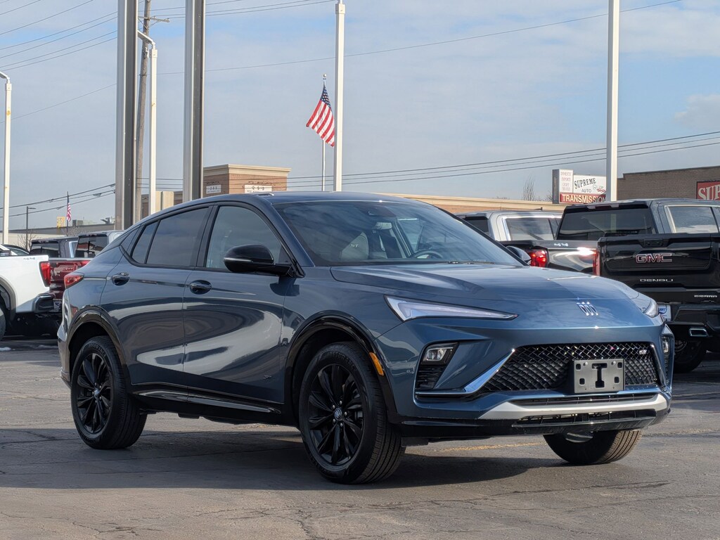 New 2025 Buick Envista Sport Touring SUV