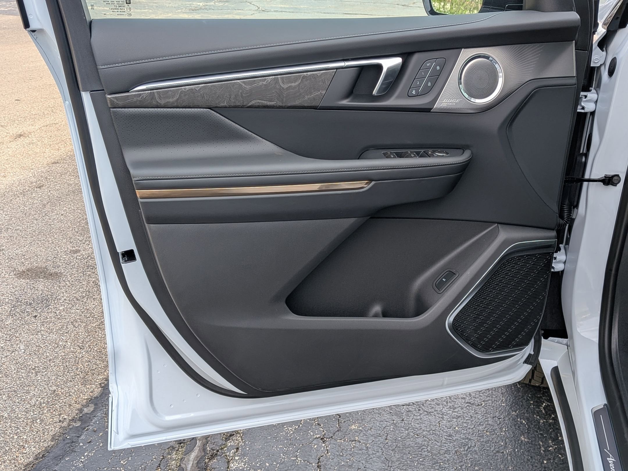 2026 Buick Enclave Avenir - Photo 12