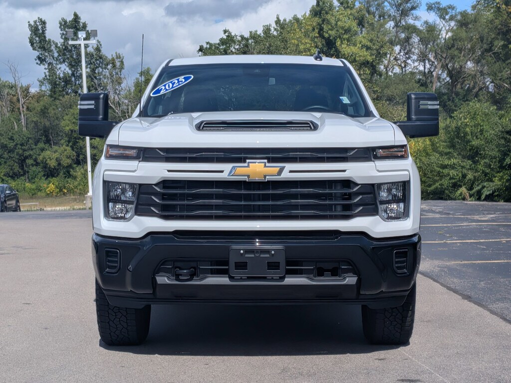 Used 2025 Chevrolet Silverado 2500 HD Custom Truck Crew Cab
