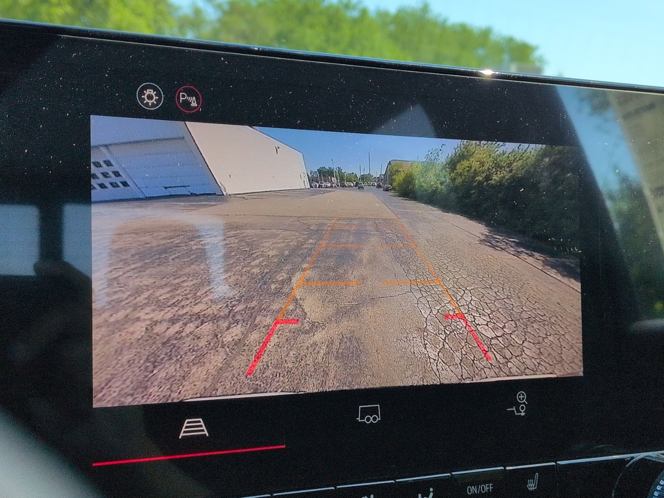 2026 GMC Canyon Elevation - Photo 19