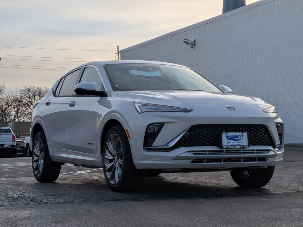 New 2026 Buick Envista Avenir SUV