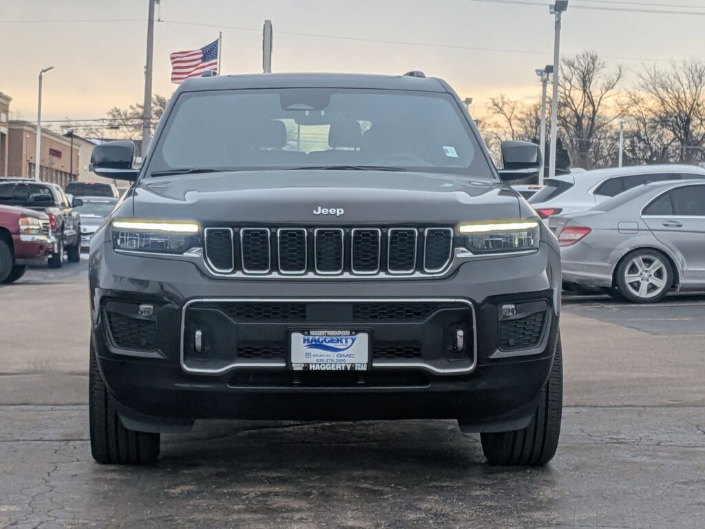 Used 2024 Jeep Grand Cherokee L Overland SUV
