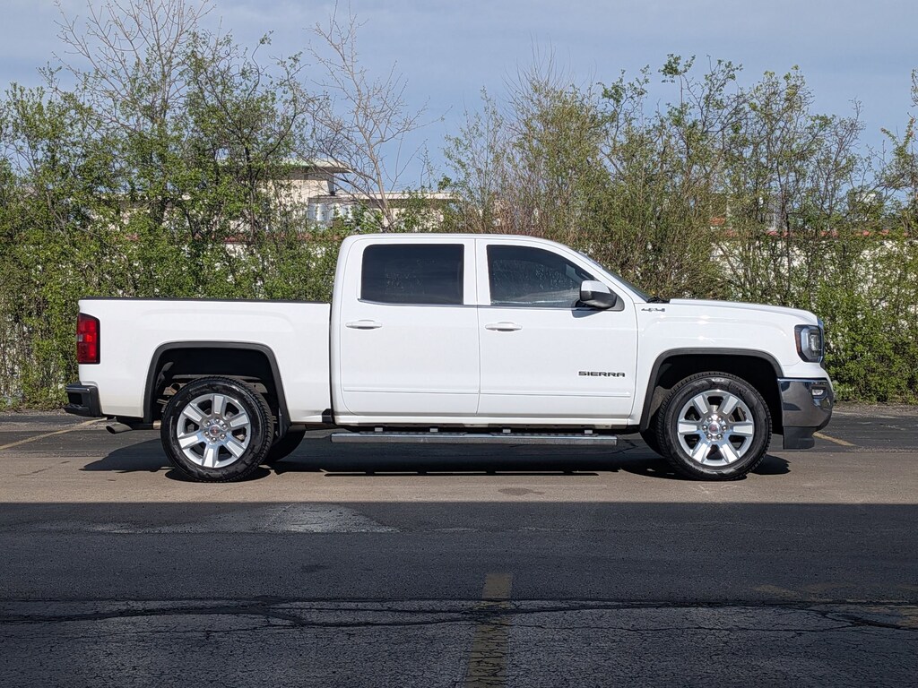 Used 2017 GMC Sierra 1500 SLE Truck Crew Cab