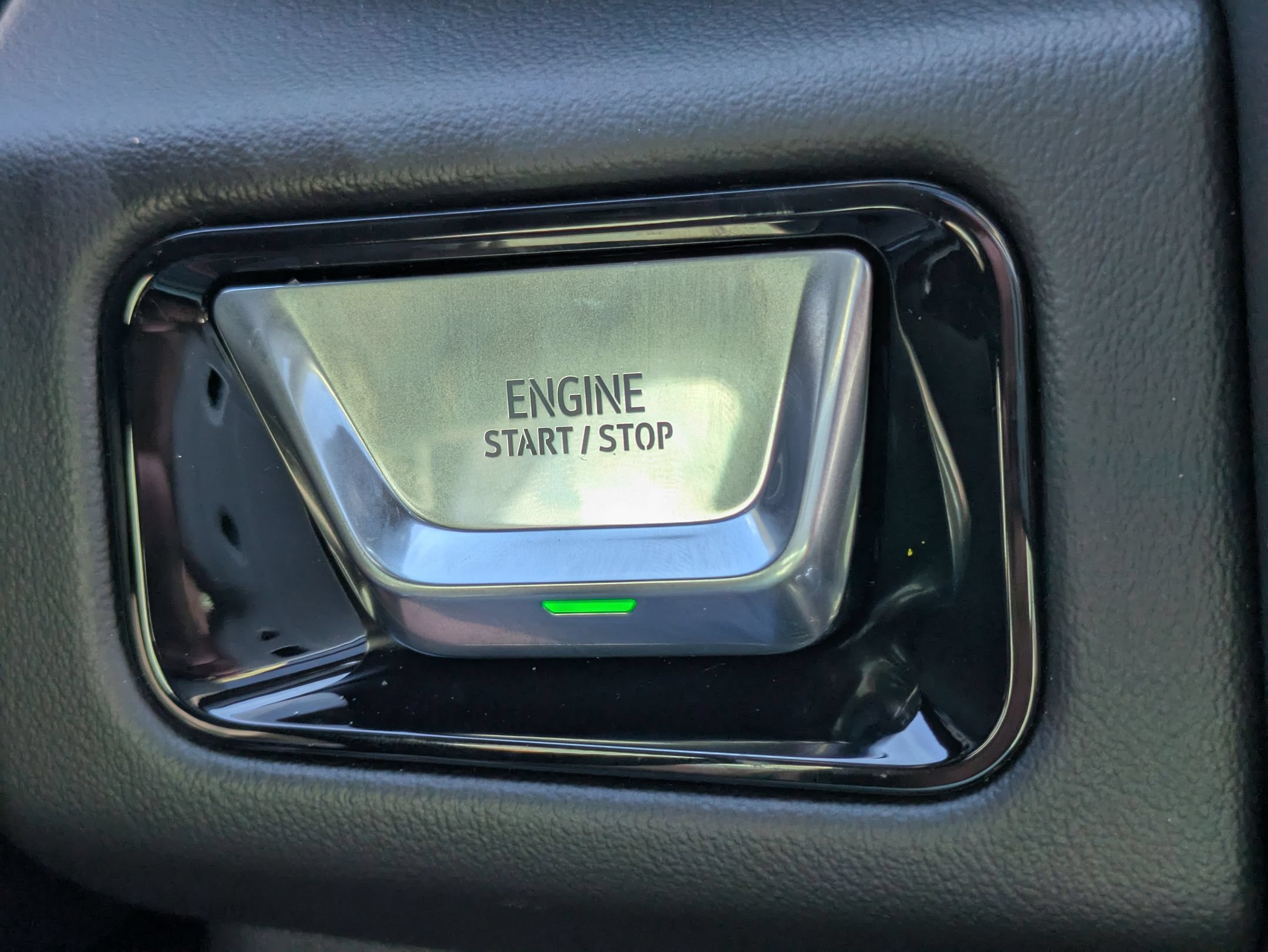 2026 GMC Yukon XL AT4 - Photo 17