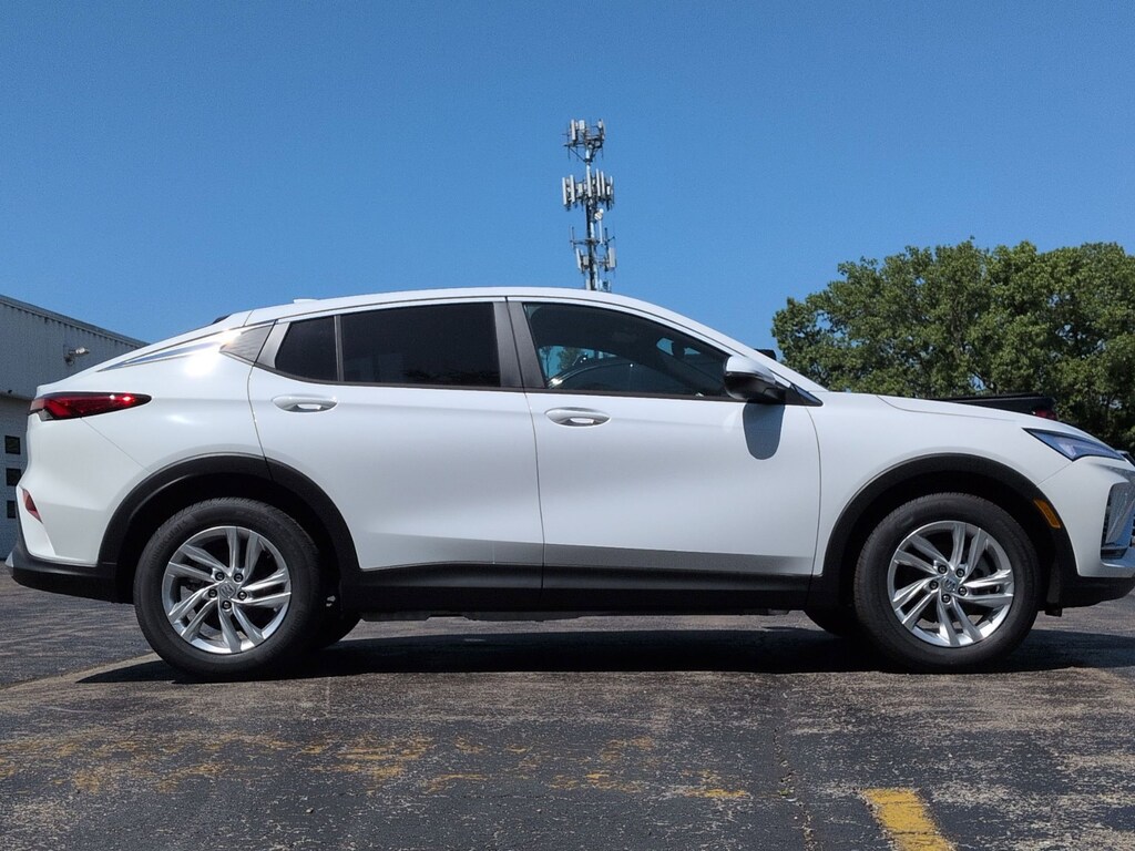 New 2026 Buick Envista Preferred SUV