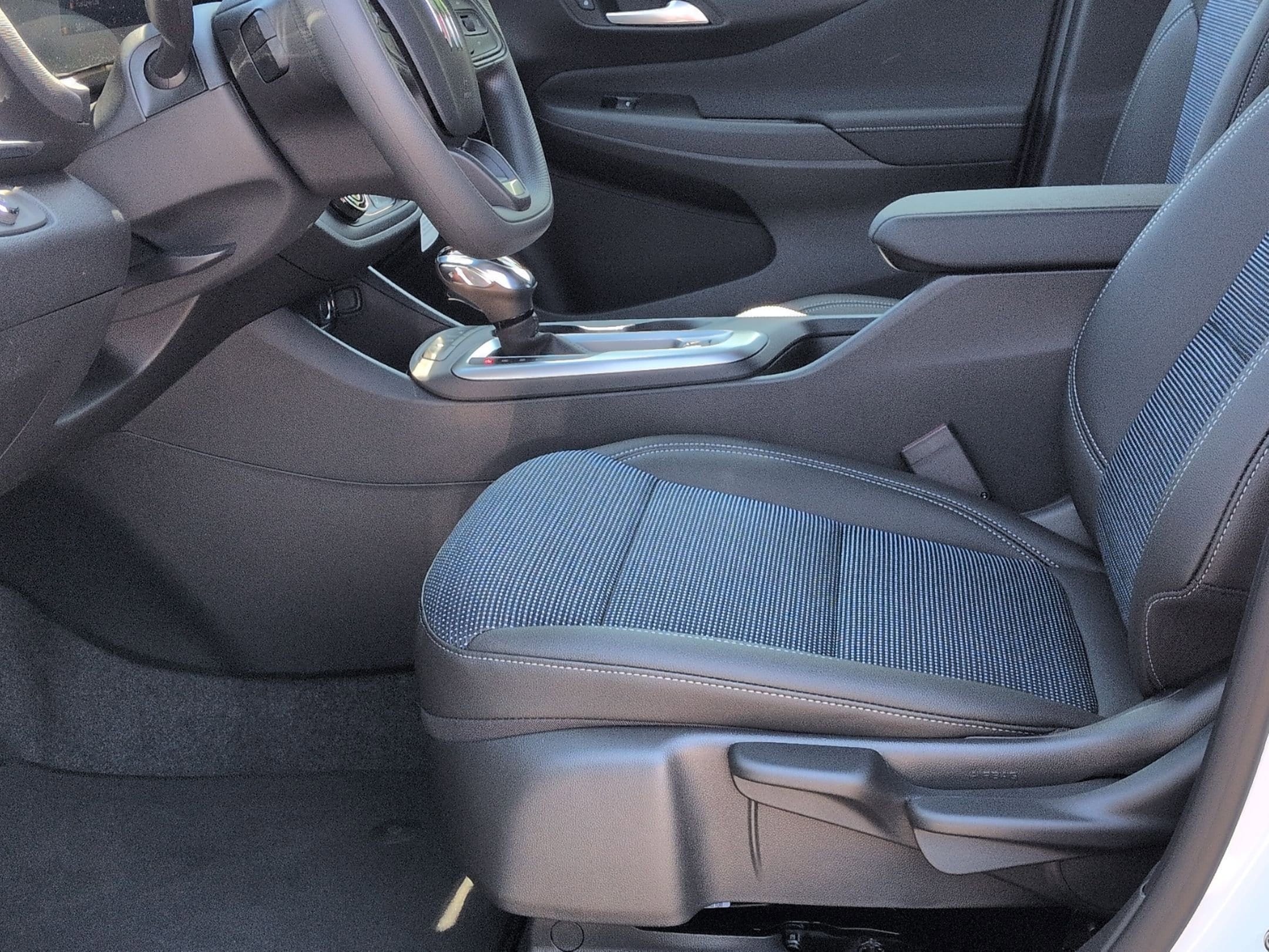 2026 Buick Envista Preferred - Photo 11