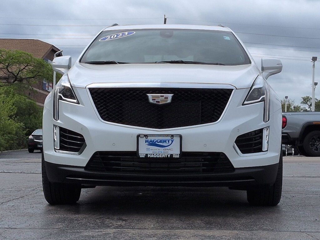 Used 2023 CADILLAC XT5 Sport SUV
