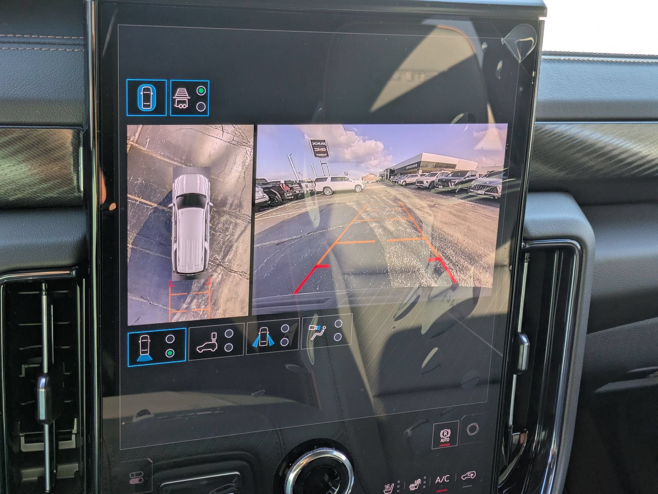 2026 GMC Yukon XL AT4 - Photo 21