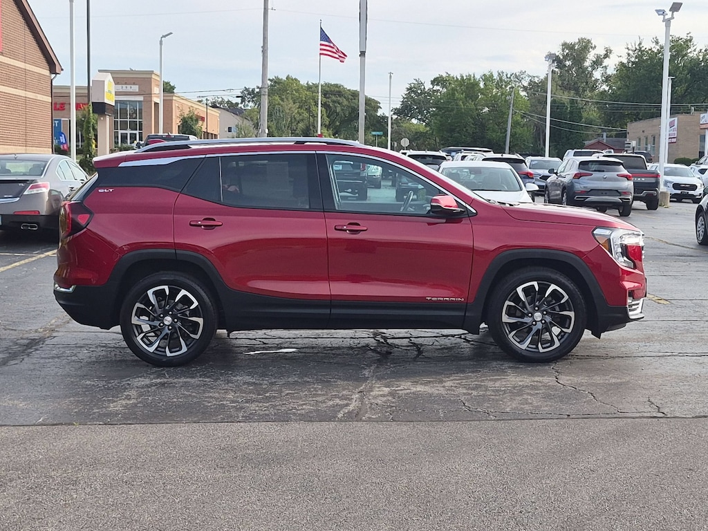 Used 2022 GMC Terrain SLT SUV