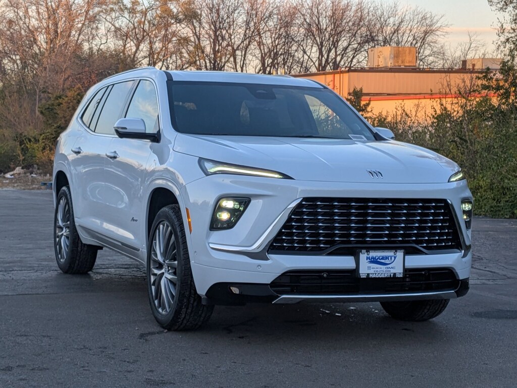 New 2026 Buick Enclave Avenir SUV