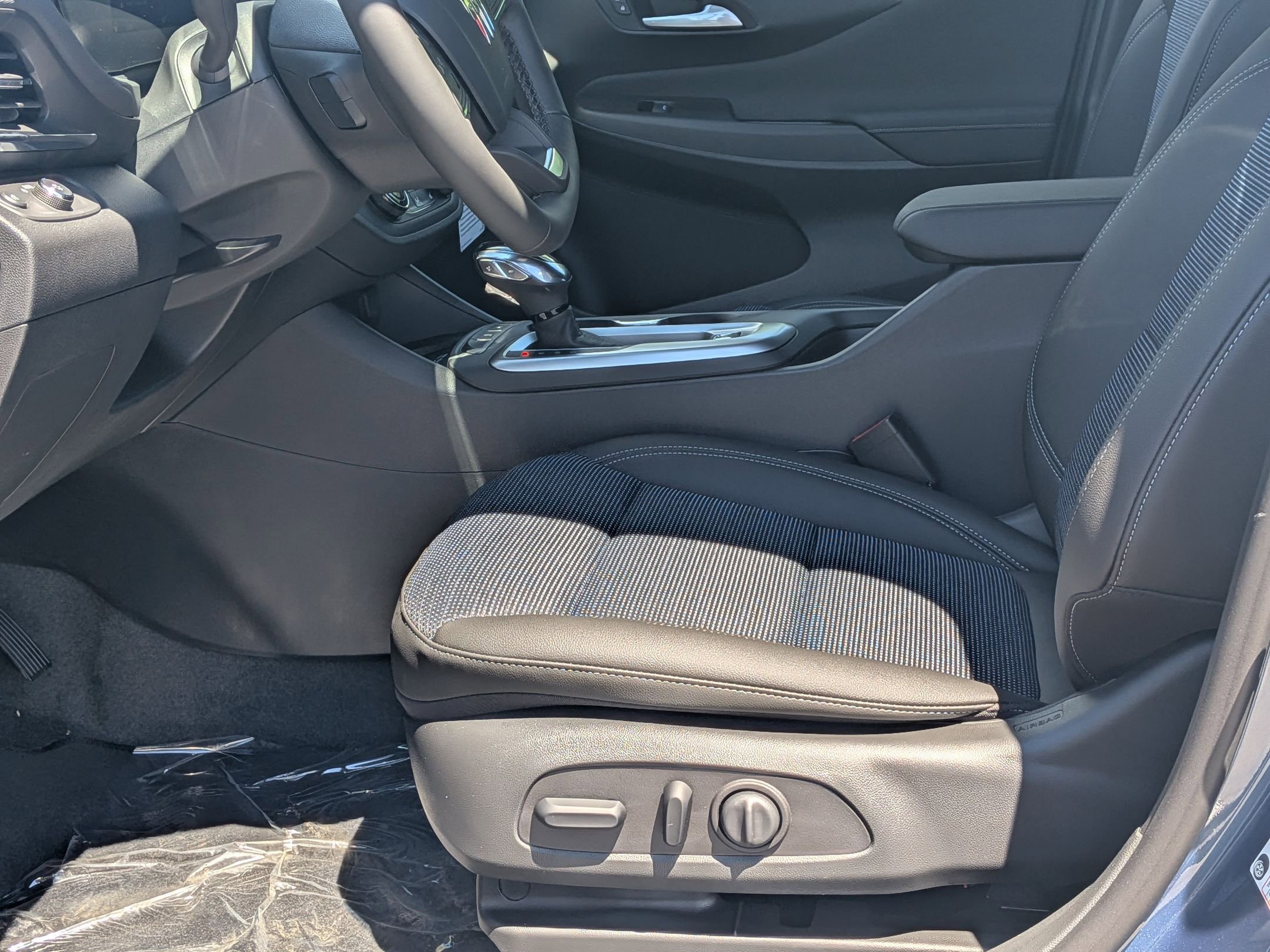 2026 Buick Envista Preferred - Photo 11