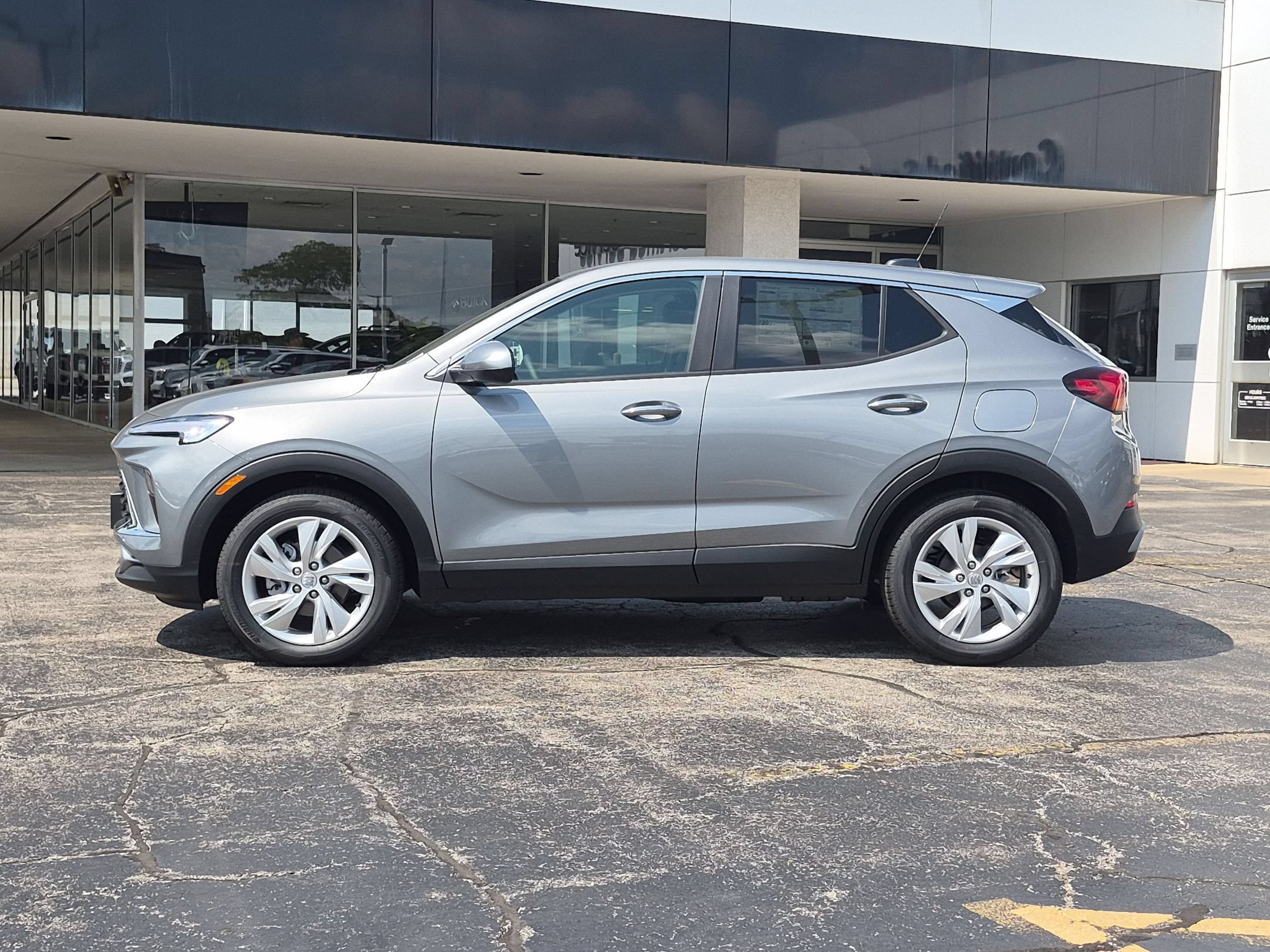 2026 Buick Encore GX Preferred - Photo 8