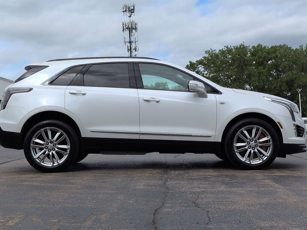 Used 2023 CADILLAC XT5 Sport SUV