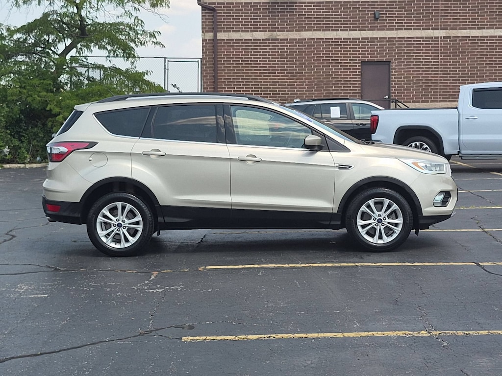 Used 2017 Ford Escape SE SUV