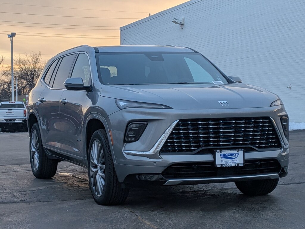 New 2026 Buick Enclave Avenir SUV
