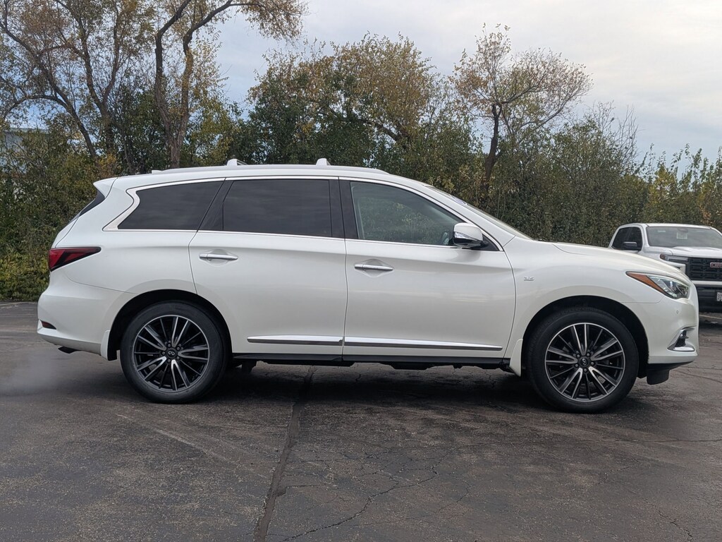 Used 2019 INFINITI QX60 LUXE SUV