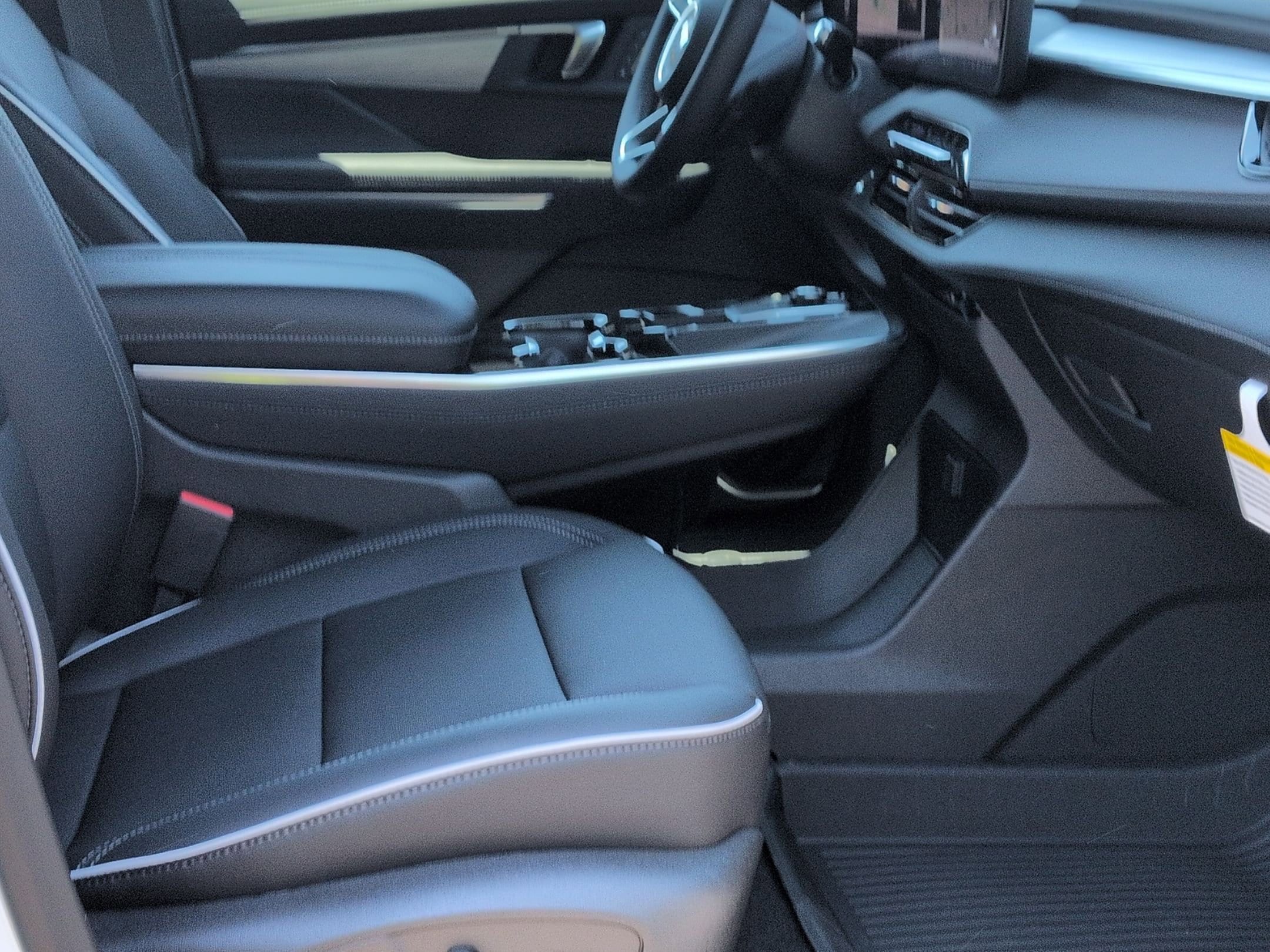 2026 Buick Enclave Preferred - Photo 29