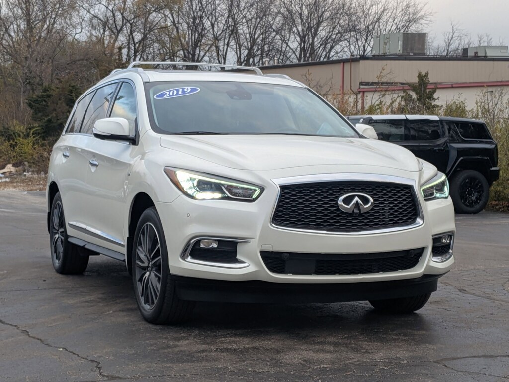 Used 2019 INFINITI QX60 LUXE SUV