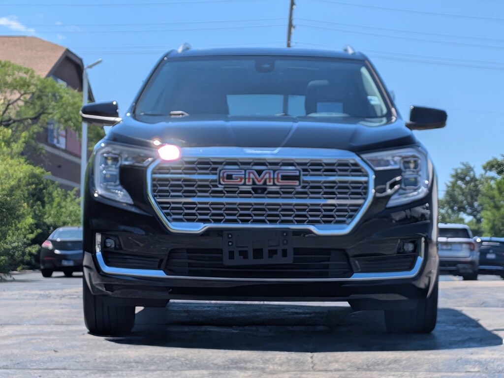 Used 2023 GMC Terrain Denali SUV