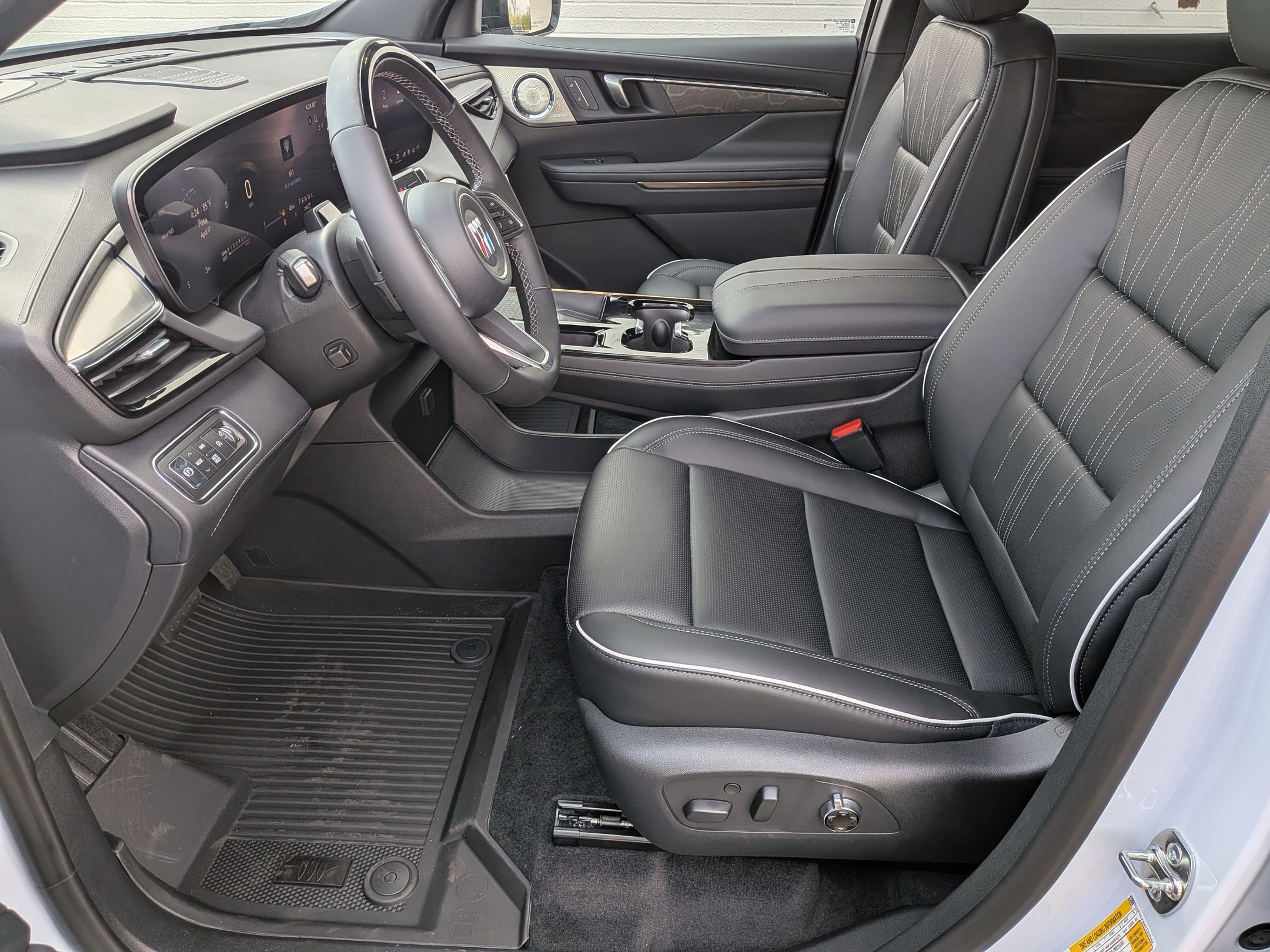 2026 Buick Enclave Avenir - Photo 11